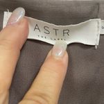 ASTR the label Small dress floral, shiny Mini lined $99 Photo 5