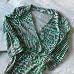 Diane Von Furstenberg  Julian Silk Wrap Dress - size 8 Photo 5