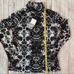 ASICS Lite-Show Favorite Half Zip Jacket. Size Large. New With Tags. Photo 13