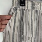 BeachLunchLounge linen cotton striped pull on short size small Photo 1