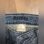 Decree  Women's Distressed Light Blue Skinny Jeans. Size 7 Photo 3