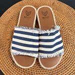 Beast Fashion  Textured Brown and Gray Mat Photo 0