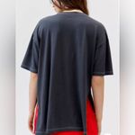 Urban Outfitters  Red Hot Chili Peppers Side Slit Graphic Tee Gray L/XL NWT Photo 2