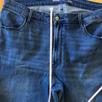 Old Navy  Women's Highrise Straight Jeans Photo 7