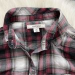 Adam Levine  Plain Button down shirt Photo 1