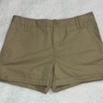 Banana Republic  size 8 khaki shorts Martin fit straight leg sits below the waist Photo 0