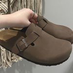 Cushionaire Birkenstock Clogs Knock-Offs Photo 0