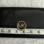 Michael Kors Black Wallet Photo 13