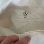 Alo Yoga 7” High Waist Biker Short -ivory Photo 1