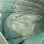 FIGS Jogger Scrub Pants Photo 6