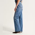Abercrombie & Fitch High Rise Loose Abercrombie Jeans Photo 3