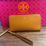 Tory Burch  wallet Photo 3