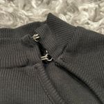 Missguided  Black Keyhole Graphic Sleeveless Crop Top US 8 Photo 76