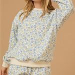 Altar'd State NEW Altar’d State Floral Sweatshirt Size XL NWT Photo 0