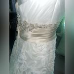 NWOT Casablanca Bridals Ivory Gown Photo 8