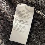 Isaac Mizrahi  Live! Sweater shrug.  It’s like. A blanket! Size Medium. Photo 4