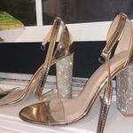 Gorgeous Heels Gold Size 7.5 Photo 0