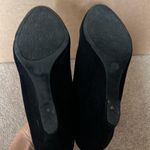 Merona  “ suede” platform black heels. Photo 3