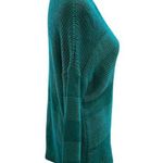 Tommy Bahama  Women's V-Neck Green Knit Sweater Size M Pullover Casual Photo 2