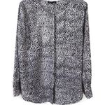 Violet+Claire  Black White Button Down Shirt 🎈 Photo 0