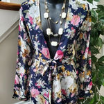 Love Riche Boutique Women Blue Floral Polyester Long Sleeve V-Neck Romper Size S Photo 0