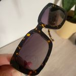 Quay Australia Yada Yada sunglasses Photo 3