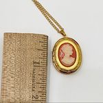 Vintage Gold tone Cameo Locket Necklace Photo 5