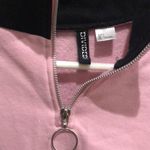 H&M π¦4/$25 Divided zip crop sweatshirt size L Photo 2
