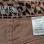Terra & Sky 🆕 Womens Plus 16w 16 Petite Jeans Leopard Animal Print Straight Leg Ankle NWT Photo 2