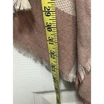 LC Lauren Conrad Shawl Women’s One Size Blush Pink Plaid Warm Cozy Knit Wrap Photo 4