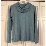 Nike  dri-fit green hooded athletic long sleeve top M Photo 4