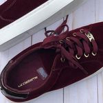 Liz Claiborne Womens Dark Red Velvet Lace Up Sneakers Size 7 Photo 4