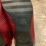 Munro  Red Leather Mule Heels Size 9 Women's‎ Slip On Comfort Shoes Rubber Sole Photo 13