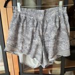 Lululemon  Hotty Hot Shorts II Long 4" Frozen Vista Alpine Multi Arctic running Photo 1