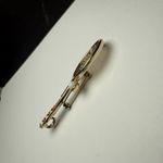 Gerry’s Tennis Racket & Ball Brooch Pin Signed Vintage Gold Tone Dual Pendant Photo 9