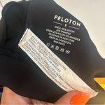 Peloton  Move Mission Splice Shoulder Sports Bra 2.0. Black. Size: Small. Photo 6