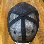 Quiksilver NWOT quicksilver trucker style hat Photo 3