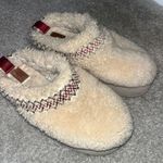 UGG  Tasmans  Photo 0