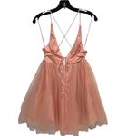 Mable Sleeveless V Photo 4