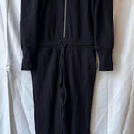 Chaser  Evereve Exclusive Puff Sleeve Zipper Front Jumpsuit in True Black Size XS Photo 0
