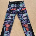 Nike Pro Dri Fit Capri leggings Photo 2