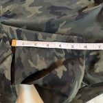 Spanx Women’s Size L Large Green Camo Army Sunshine Pull on Shorts Photo 1