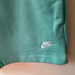 Nike  Women’s NWT Club Fleece Sweatpants Shorts Size‎ XXL Photo 4