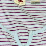 Levi's Levi’s crop top size XL Photo 2