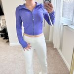 Lululemon zip up jacket. Size 4. XS Photo 3