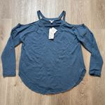 Melrose and Market  Pullover Sweater Womens Size Large Cold Shoulder Blue New NWT‎ Photo 0