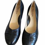 Taryn Rose  Black Leather Ruched Toe Pumps Size 37.5 B. Photo 0