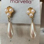 Vintage Marvella Gold Pearl Teardrop Dangle Pierced Earrings (1980’s) White Photo 1