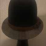 Elegant Black and Brown Fedora Hat Photo 1