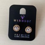 Windsor NWT gold Stunning Cubic Zirconia Halo Stud earrings Photo 2